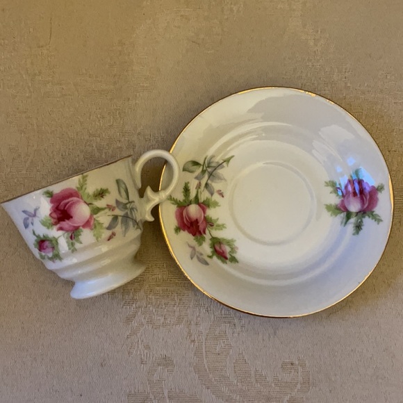 Lefton hand-painted rose pattern porcelain demitasse espresso tea cup saucer set - Picture 2 of 12
